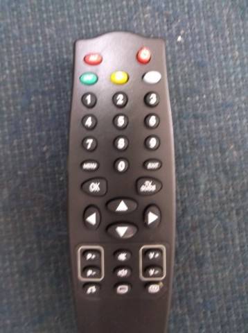 REMOTE CONTROLS X 10 FOR DECODERS R20.00 FOR ALL TEN ( JEBON JBRS 3000)